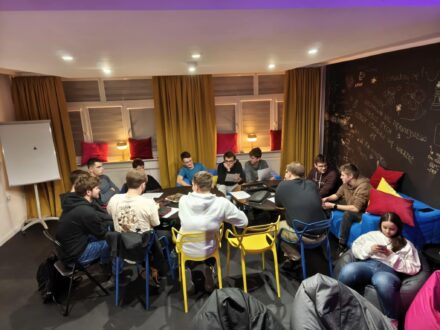 Planszówka dla każdego – wieczór z grami planszowymi.